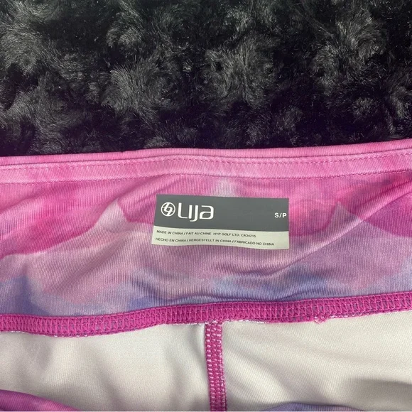 Lija Shorts - Picture 8 of 12